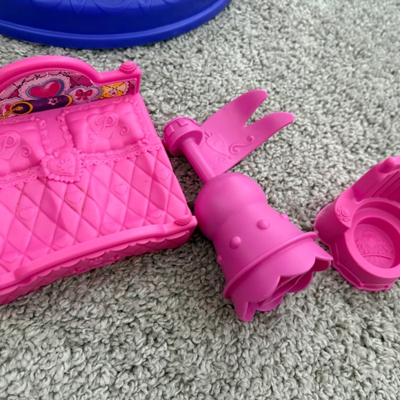 FREE SHIP Little People Disney Princess Castle Vintage - Picture 8 of 13